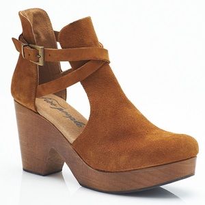 Free People Suede Cedar Clog